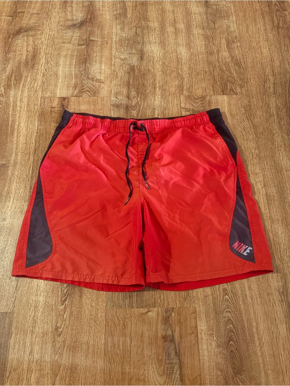 Nike men’s red/black swim trunks XL elastic waist drawstring pockets brief-liner
